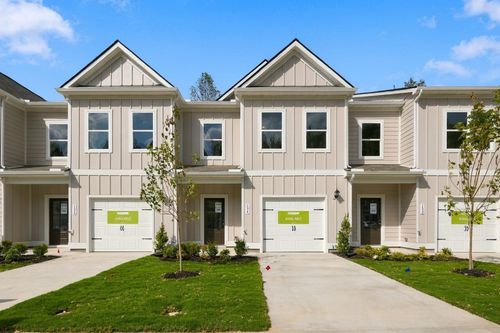 134 Ironhorse Way, Dickson, TN, 37055-5074 | Card Image