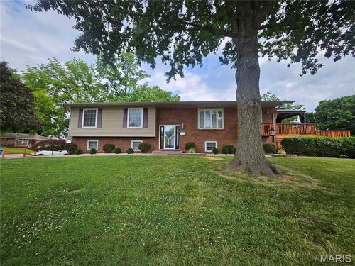 2201 Richmond Ave, Granite City, IL, 62040-3931 | Card Image