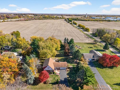 19N053 Felsmith Rd, Hampshire, IL, 60140-9420 | Card Image