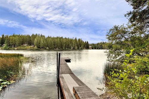621 Ne Tee Lake Rd, Tahuya, WA, 98588-9677 | Card Image