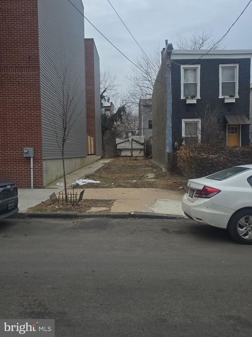 1518 N Bailey St, Philadelphia, PA, 19121-3708 | Card Image