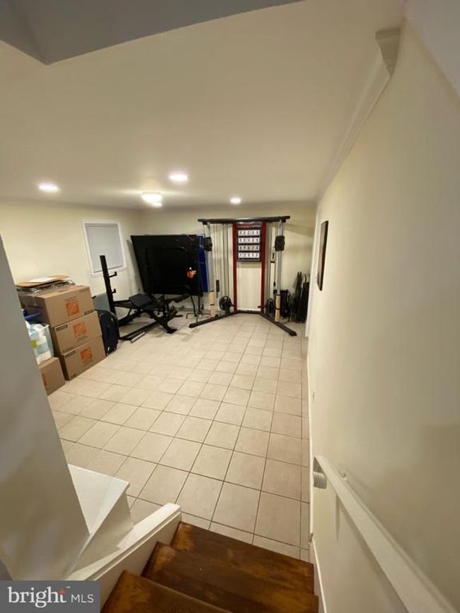 6313 Bardu Ave, House other with 3 bedrooms, 2 bathrooms and null parking in SPRINGFIELD VA | Image 18
