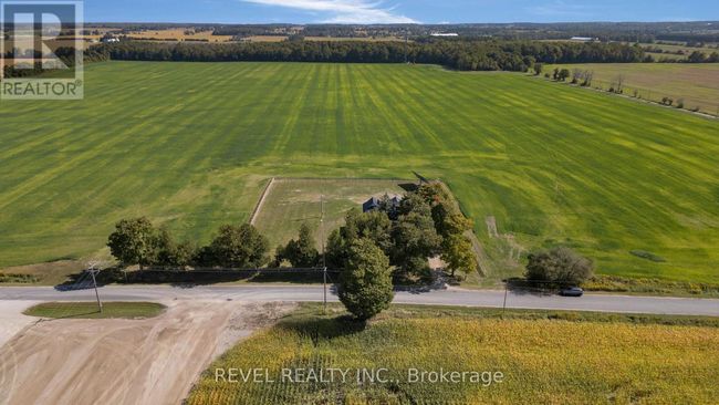 7281 9 Th Line, House other with 4 bedrooms, 2 bathrooms and 10 parking in Thornton ON | Image 38