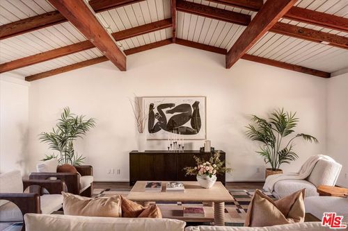 5513 Tuxedo Ter, LOS ANGELES, CA, 90068-2453 | Card Image