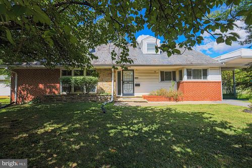 3206 Clarks Ln, BALTIMORE, MD, 21215-2507 | Card Image