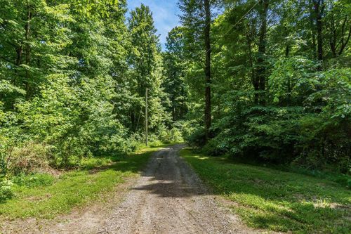 13807 Marshall Rd, Rockbridge, OH, 43149-9615 | Card Image