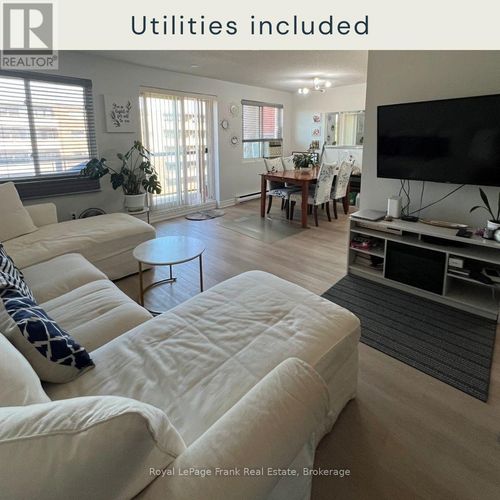409-131 Taunton Rd E, Oshawa, ON, L1G3T8 | Card Image