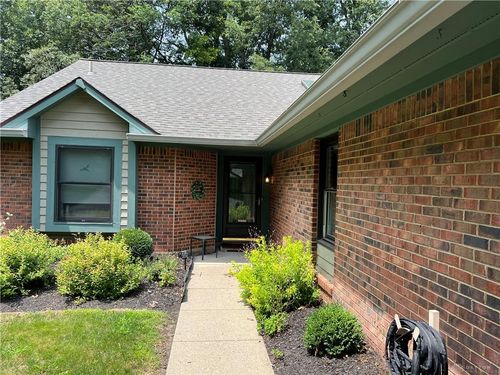 2221 Tall Timber Ct, Fairborn, OH, 45324-6420 | Card Image