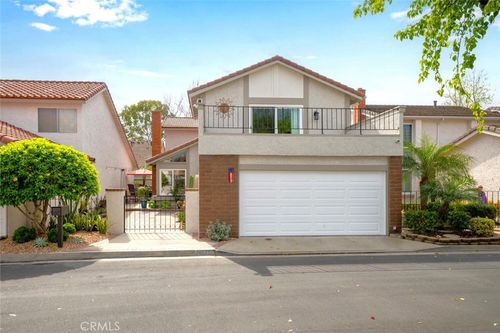 11371 Harkers Ct, Cypress, CA, 90630-5453 | Card Image