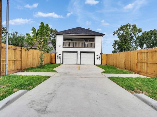 8108 De Priest, Houston, TX, 77088 | Card Image