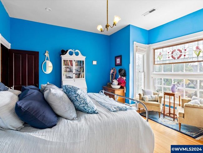 1006 Pine St, House other with 4 bedrooms, 2 bathrooms and null parking in Silverton OR | Image 34