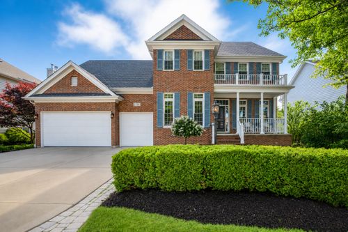 2736 Willow Ridge Dr, Naperville, IL, 60564-8950 | Card Image