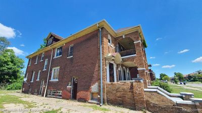 3330 Tuxedo Street, Home with 0 bedrooms, 2 bathrooms and null parking in Detroit MI | Image 2