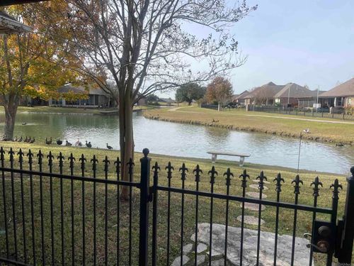 6029 Courtyard Dr, Gonzales, LA, 70737-8522 | Card Image