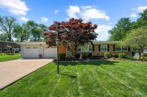 14 Bal Harbour Dr, Saint Louis, MO, 63146-5348 | Card Image