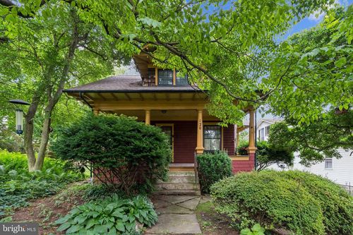120 W Ridley Ave, RIDLEY PARK, PA, 19078-2910 | Card Image