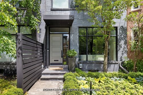 49 Brookfield St, Toronto, ON, M6J3A8 | Card Image