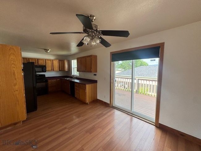 Upper Unit | Image 35