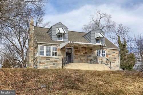 5220 Earl Dr, HARRISBURG, PA, 17112-2449 | Card Image