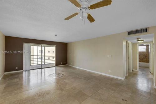 408-321 Se 3rd St, Dania Beach, FL, 33004-4741 | Card Image