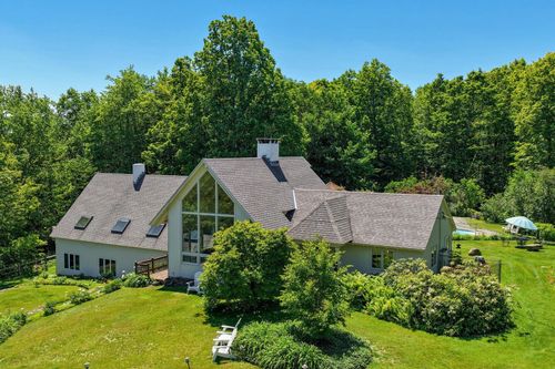 328 Gravelin Rd, Perkinsville, VT, 05151-9553 | Card Image
