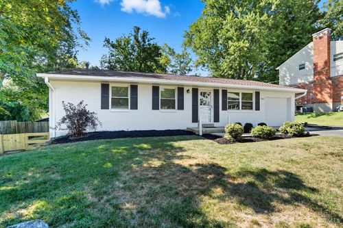 851 Pinewell Dr, Cincinnati, OH, 45255 | Card Image