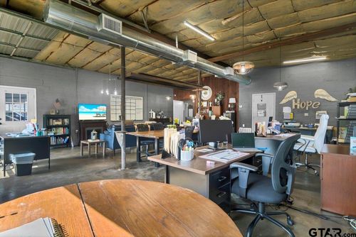 101 W Duval St, Troup, TX, 75789-2035 | Card Image