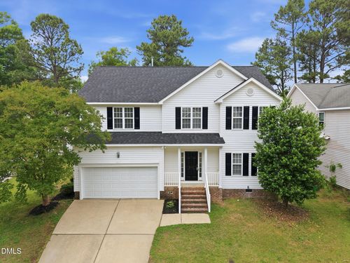 815 Brookhannah Ct, Fuquay Varina, NC, 27526-5138 | Card Image