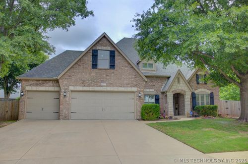 9277 E 119th Pl S, Bixby, OK, 74008-1849 | Card Image