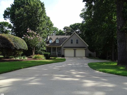 481 Bollweevil Way, Wellford, SC, 29385-9797 | Card Image