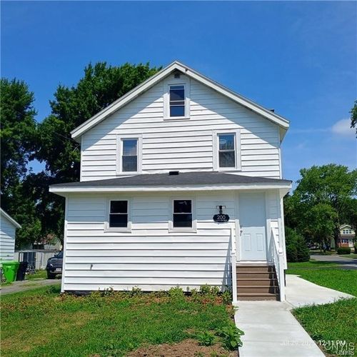 200 Garden City Dr, Syracuse, NY, 13211-1412 | Card Image