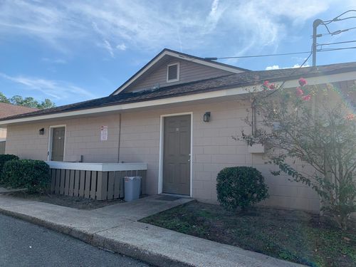 50-2241 W Pensacola St, TALLAHASSEE, FL, 32304-3137 | Card Image