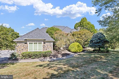 9 Pheasants Rdg S, Wilmington, DE, 19807-1540 | Card Image