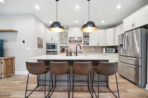 9999 Filament Blvd, Jacksonville, FL, 32256-0293 | Card Image