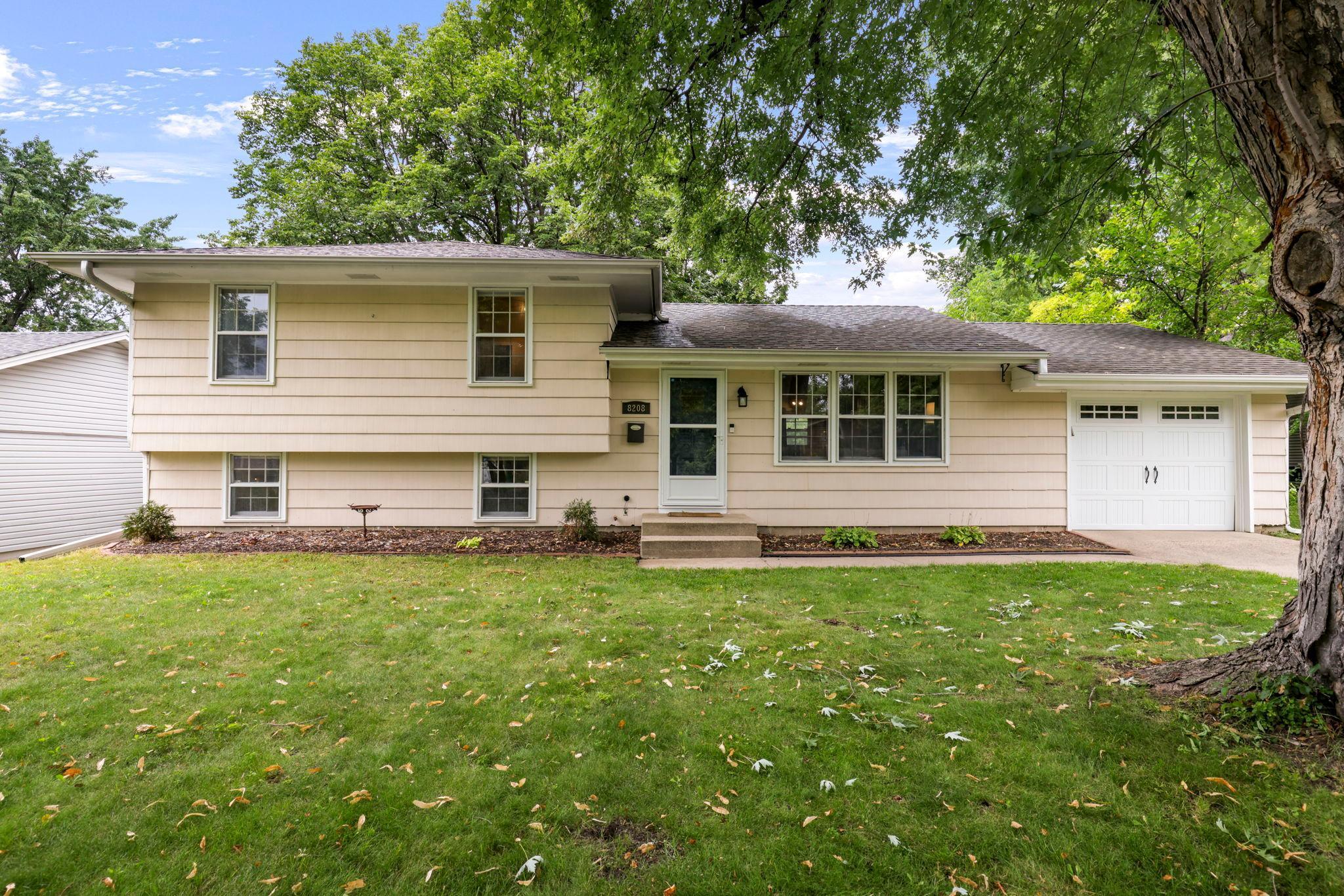 Beard Rd, Minneapolis, MN 55431