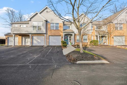 496 Mapleleaf Dr, Cincinnati, OH, 45255 | Card Image