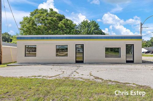 4319 E Apple Ave, Muskegon, MI, 49442-2801 | Card Image