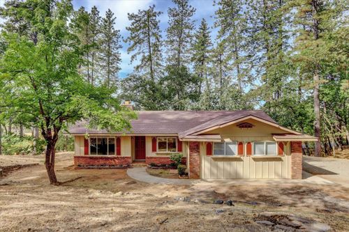 12534 Nottingham Lane, Grass Valley, CA, 95949 | Card Image