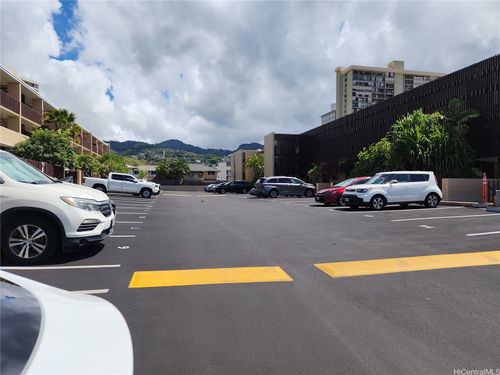 apt-210-1524 Pensacola St, Honolulu, HI, 96822-3833 | Card Image