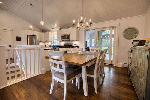 70 Sunset Hill Rd, North Conway, NH, 03860-5413 | Card Image