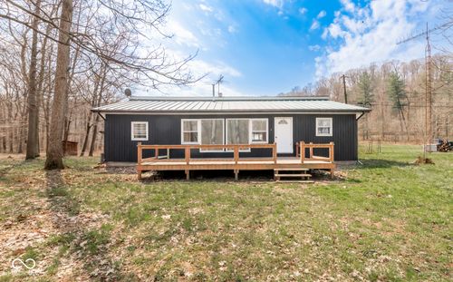 3299 W Wheeler Hollow Rd, Vallonia, IN, 47281-7906 | Card Image