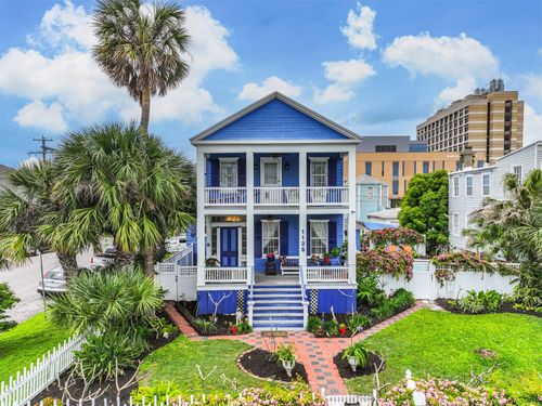 1128 Post Office St, Galveston, TX, 77550-5039 | Card Image
