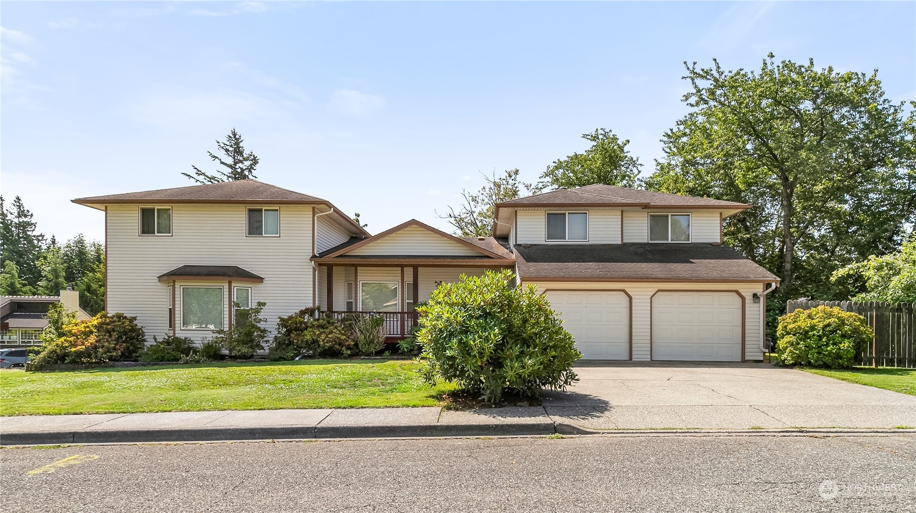 Bakerview Park Dr, Ferndale, WA 98248