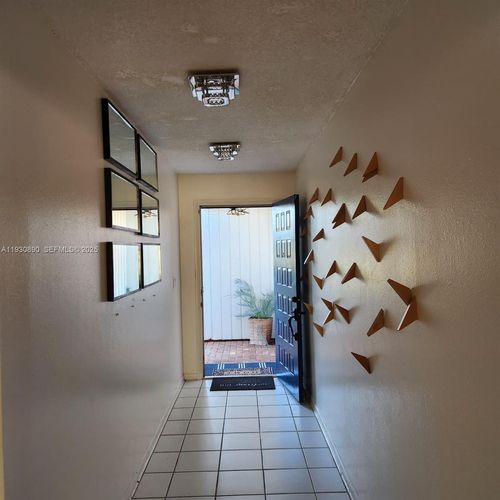 1-3936 Cypress Lndg N, WINTER HAVEN, FL, 33884-2403 | Card Image