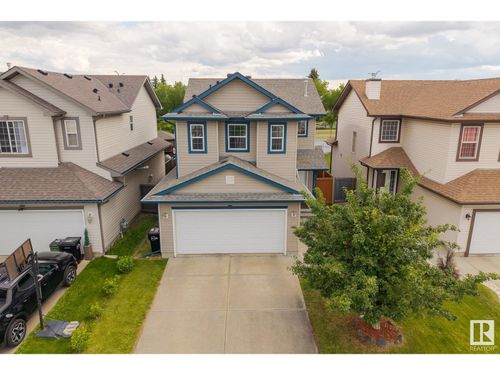 3725 137a Ave Nw, Edmonton, AB, T5Y3G7 | Card Image