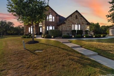 221 Allemania Dr, House other with 4 bedrooms, 4 bathrooms and null parking in New Braunfels TX | Image 3