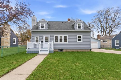 1006 13th Avenue, Grafton, WI, 53024 | Card Image