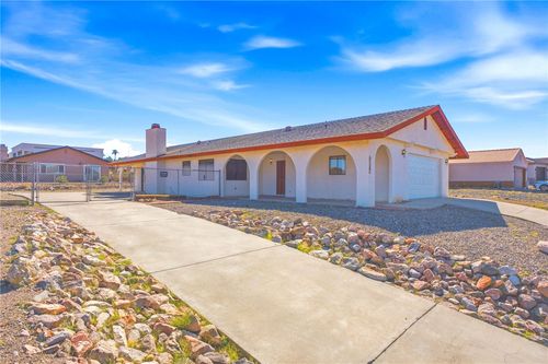 3422 Sundance Dr, Bullhead City, AZ, 86429-7636 | Card Image