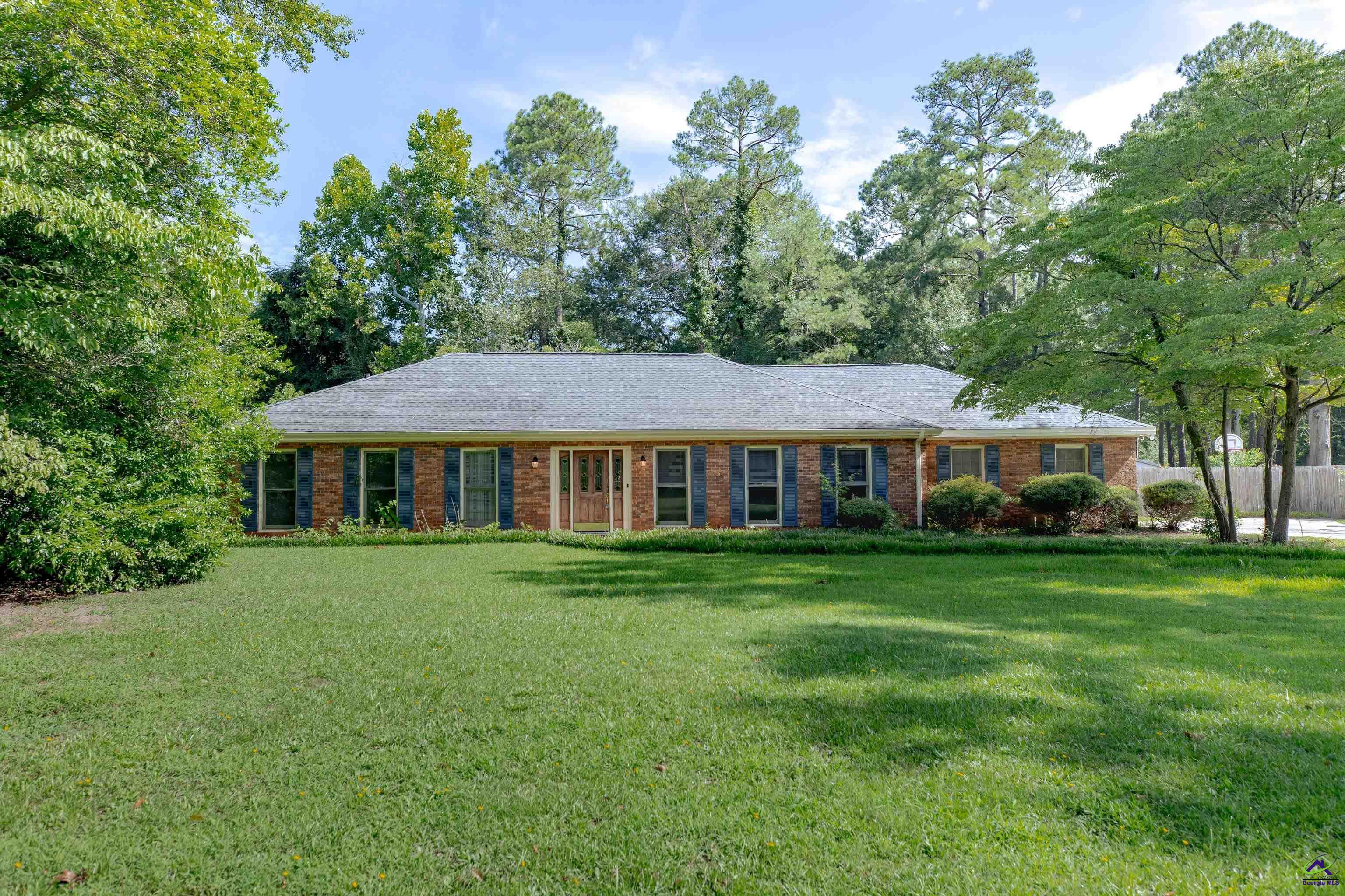 Whippoorwill Dr, Warner Robins, GA 31088