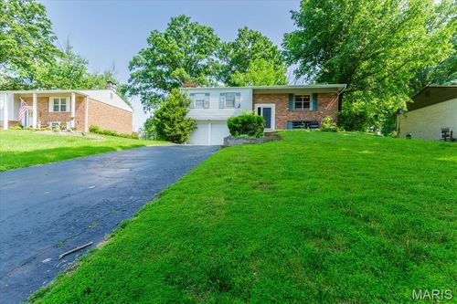 1029 Carole Ln, Ellisville, MO, 63021-4727 | Card Image